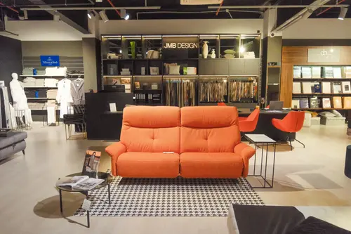 Sofy i narożniki w salonie JMB Design w Gdańsku, zdjęcie 3